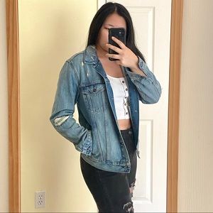 Levi's NWT Denim Trucker Jacket